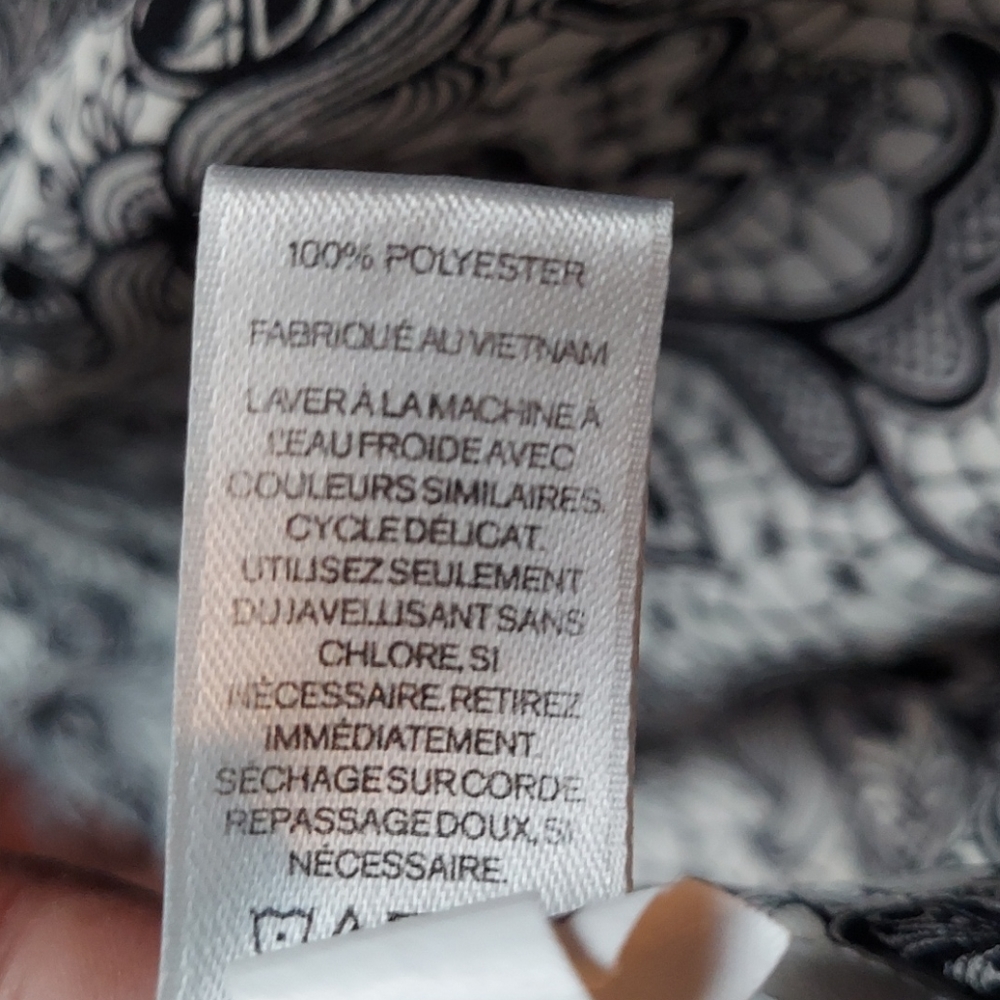 Express Polyester Top - Picture 7 of 7